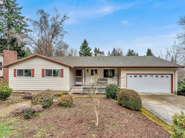 1320 SW 31st St, Gresham, OR 97080