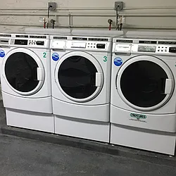 Rented by R New York