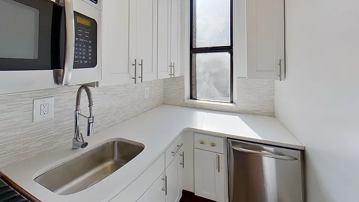 Rented by Compass | media 17