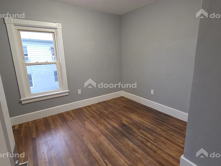 41 Eastern Ave #2 — Photo 24