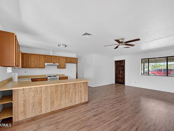 5th image of 48214 N 33RD Avenue