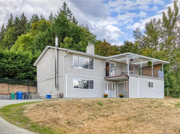 2077 Lakeside Dr, Nanaimo, BC V9X 1B5