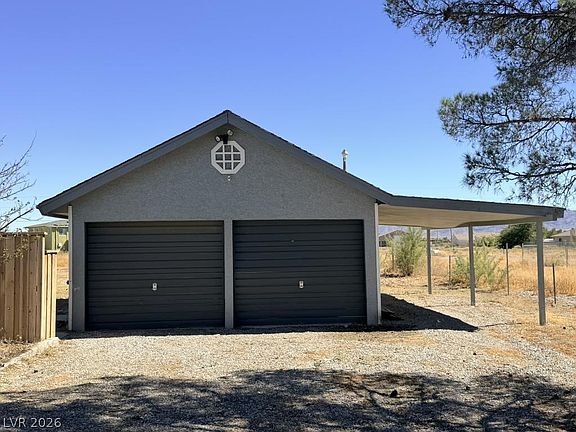 2nd image of 1021 China St
