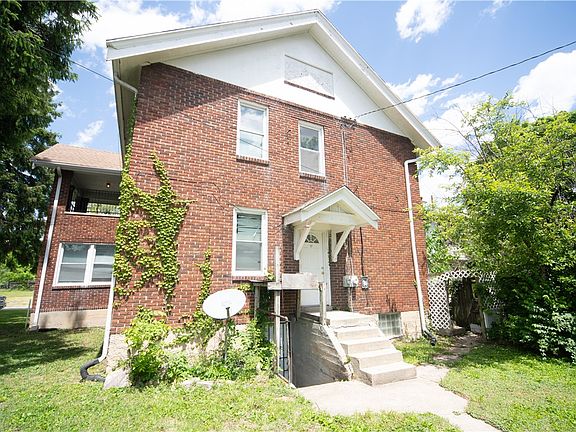 3rd image of 20 Pointview Ave