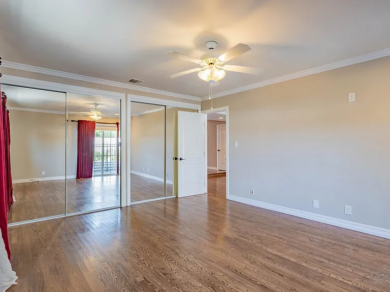 8538 Remick Ave — Photo 14