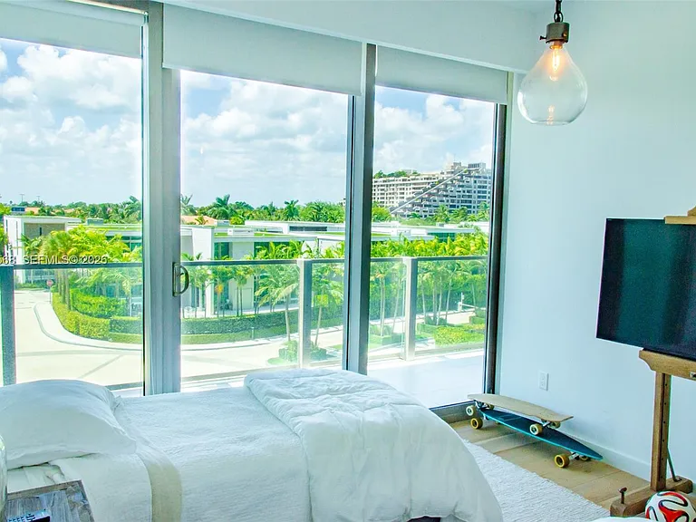 350 Ocean Dr #406N — Photo 28
