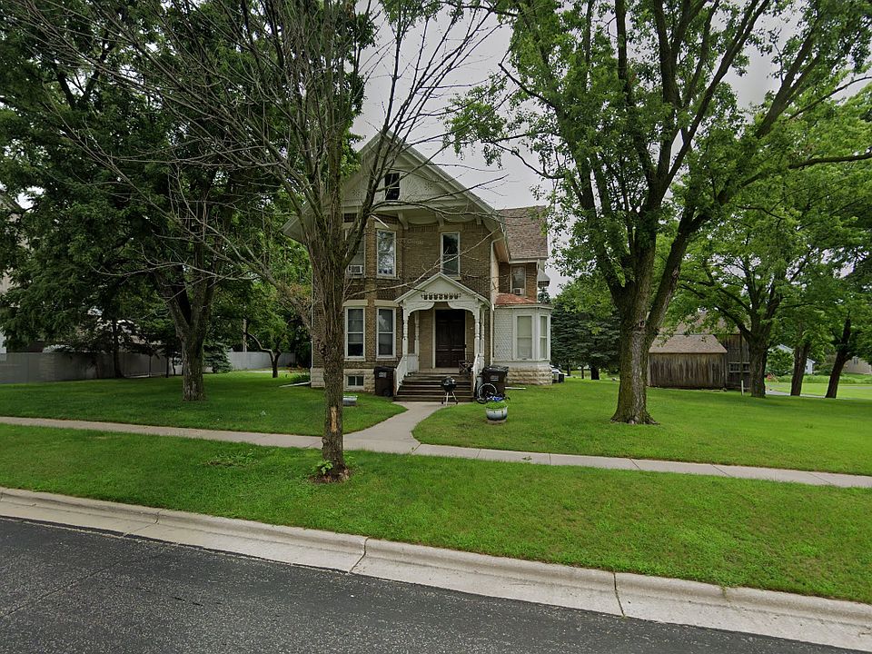 1st image of 116 S 3rd St #1
