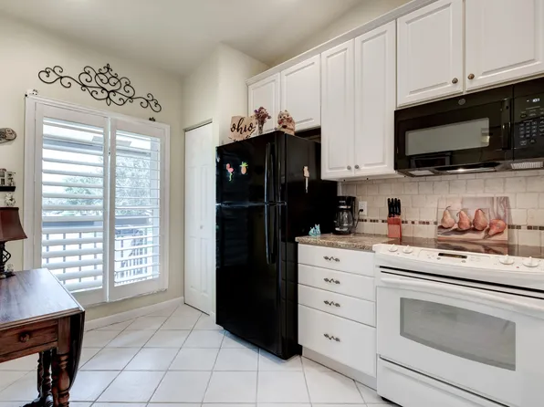 3376 Lucerne Park Drive #2b, Greenacres, FL 33467