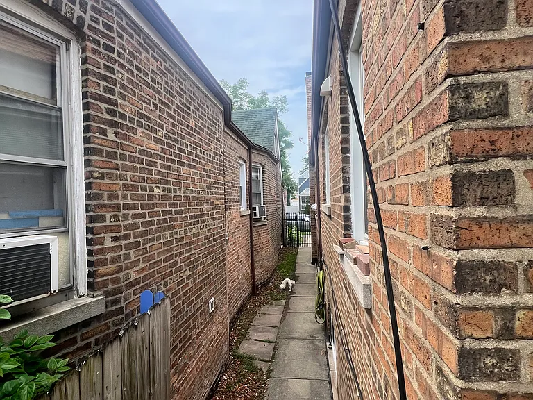 6343 S Kostner Ave — Photo 23