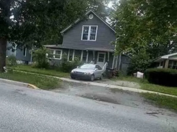603 N Main St, Bourbon, IN 46504