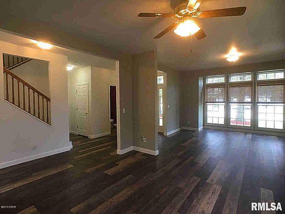 5th image of 108 Lyndsey Ln
