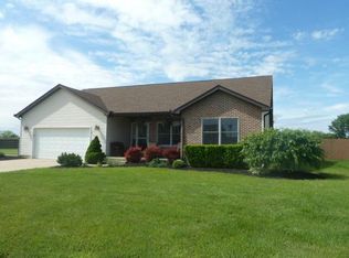 14 May Ave, Ashville, OH 43103