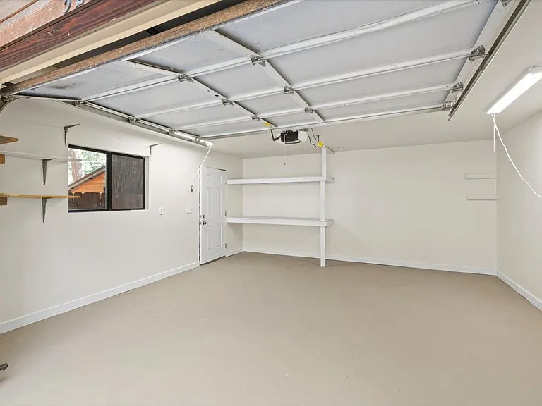 5293 Buckhorn Rd — Photo 4