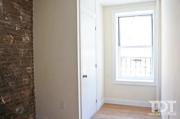 Rented by J Misrahi Realty Corp | media 24