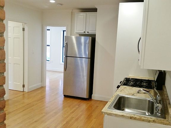4th image of 474 W 150th St #2N1