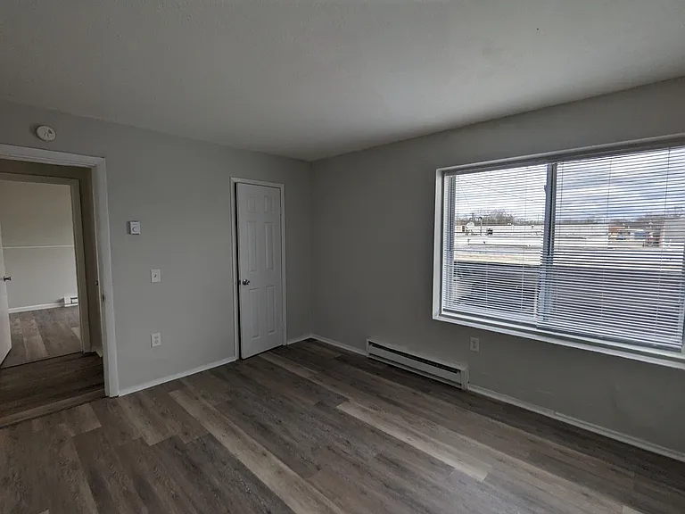 1615 Nottingham Ave #301 — Photo 5