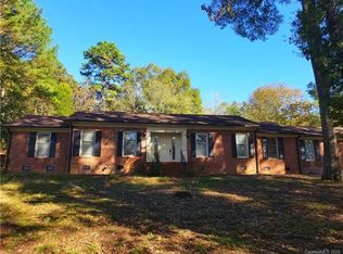 1315 Thompson Dr, Concord, NC 28025