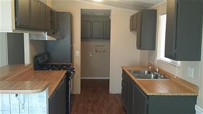 4th image of 721 S 97th St