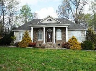 1114 Noah Rd, Graham, NC 27253