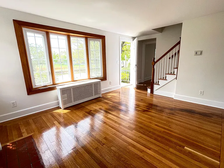 176 Harmony Ct — Photo 11
