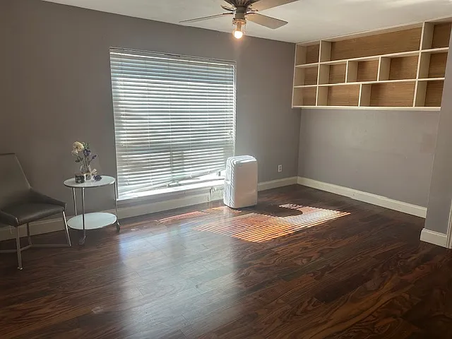 7027 Alpha Rd — Photo 3
