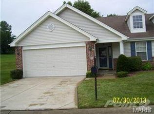 30 Willow Glen Dr, Saint Peters, MO 63376