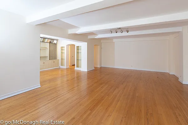 Rented by McDonagh Real Estate | media 26