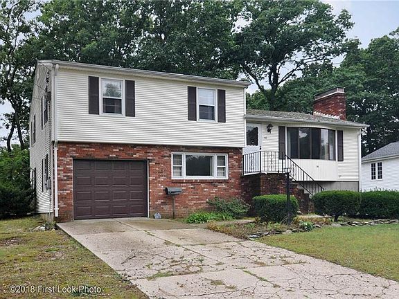 2nd image of 50 Jacksonia Dr