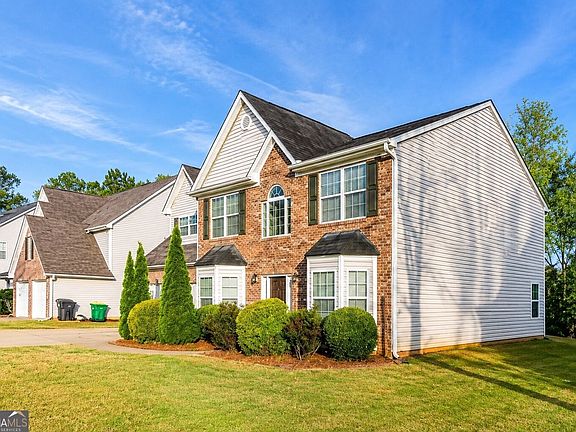 2nd image of 4033 Roxberry Hill Ln