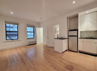 172 5th Ave #4F, New York, NY 10010