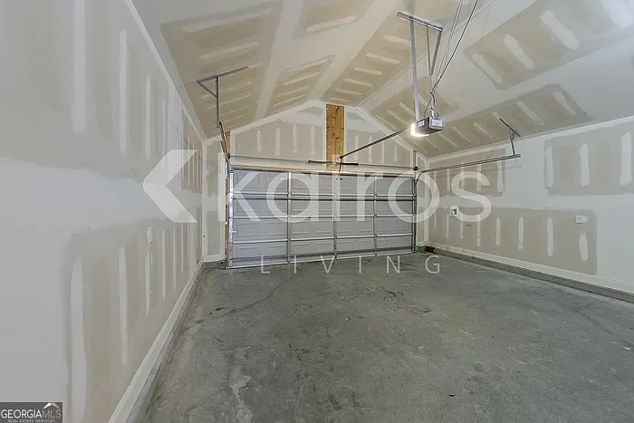 228 Western Red Cedar Dr — Photo 23