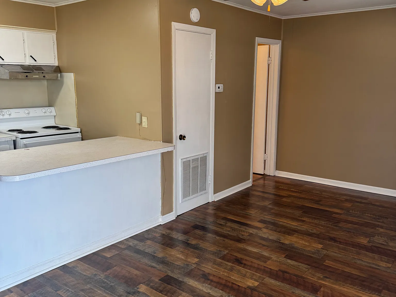 1 bed, $875 — Photo 3