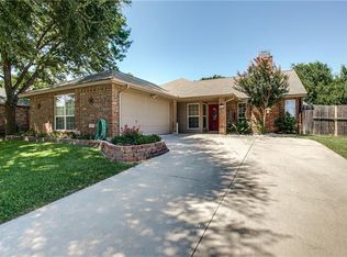 2907 Emerson Ln, Denton, TX 76209