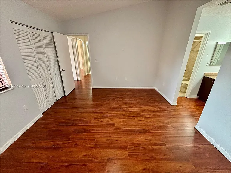 11820 SW 80th St #312 — Photo 10