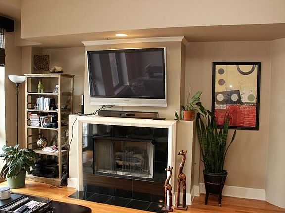 5th image of 165 N Canal St APT 806