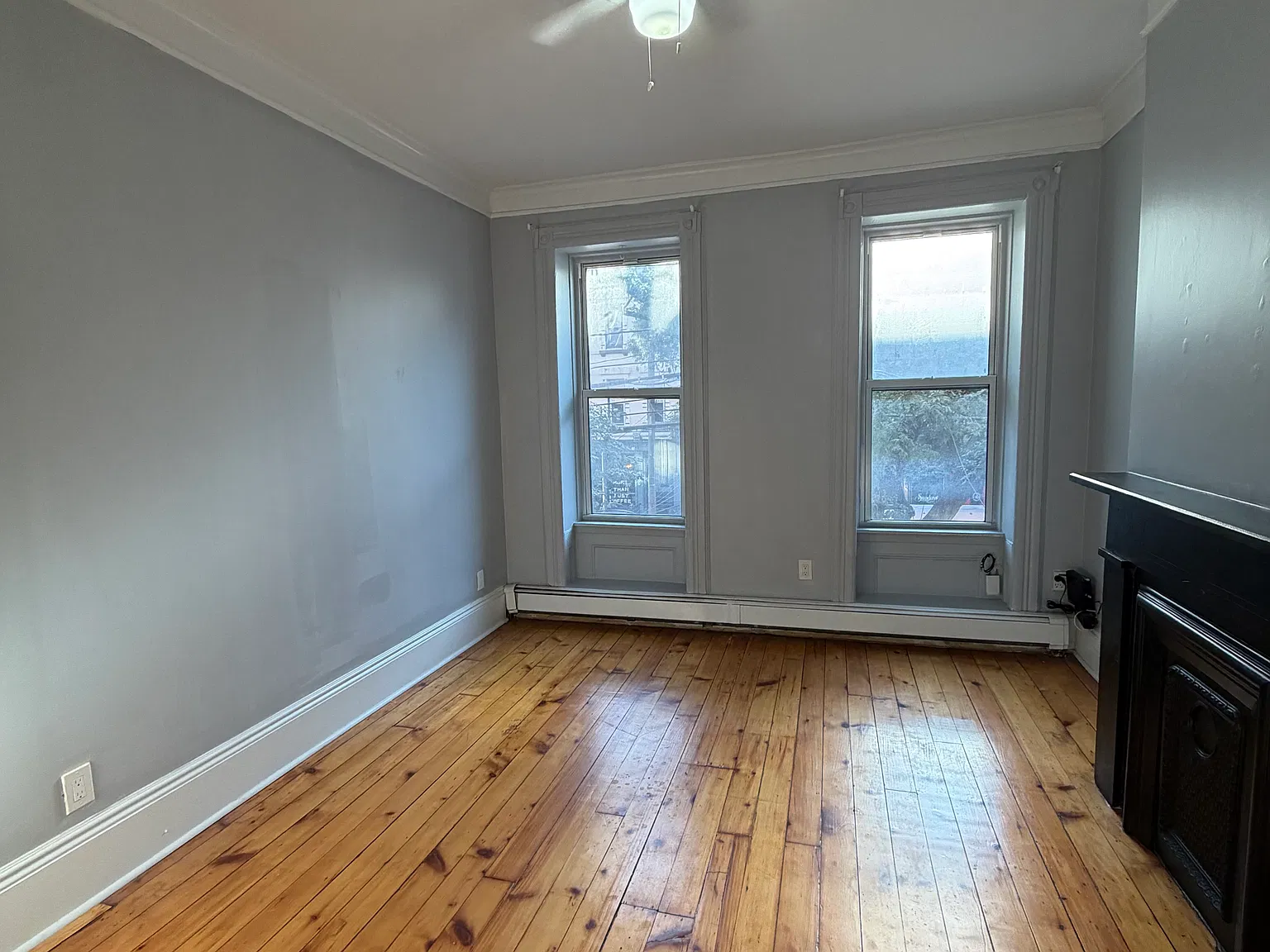 2 bed, 800 sqft, $2,975 — Photo 3