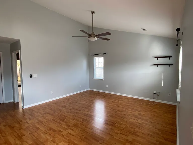 2200 Ovalberry Ct — Photo 4