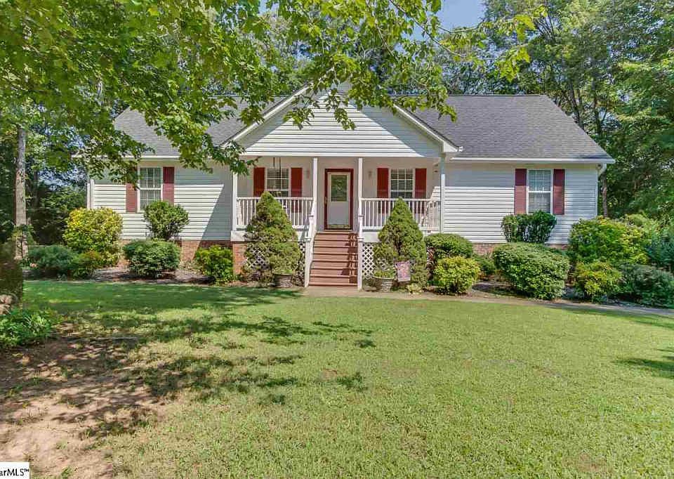 1st image of 202 N Songbird Ln