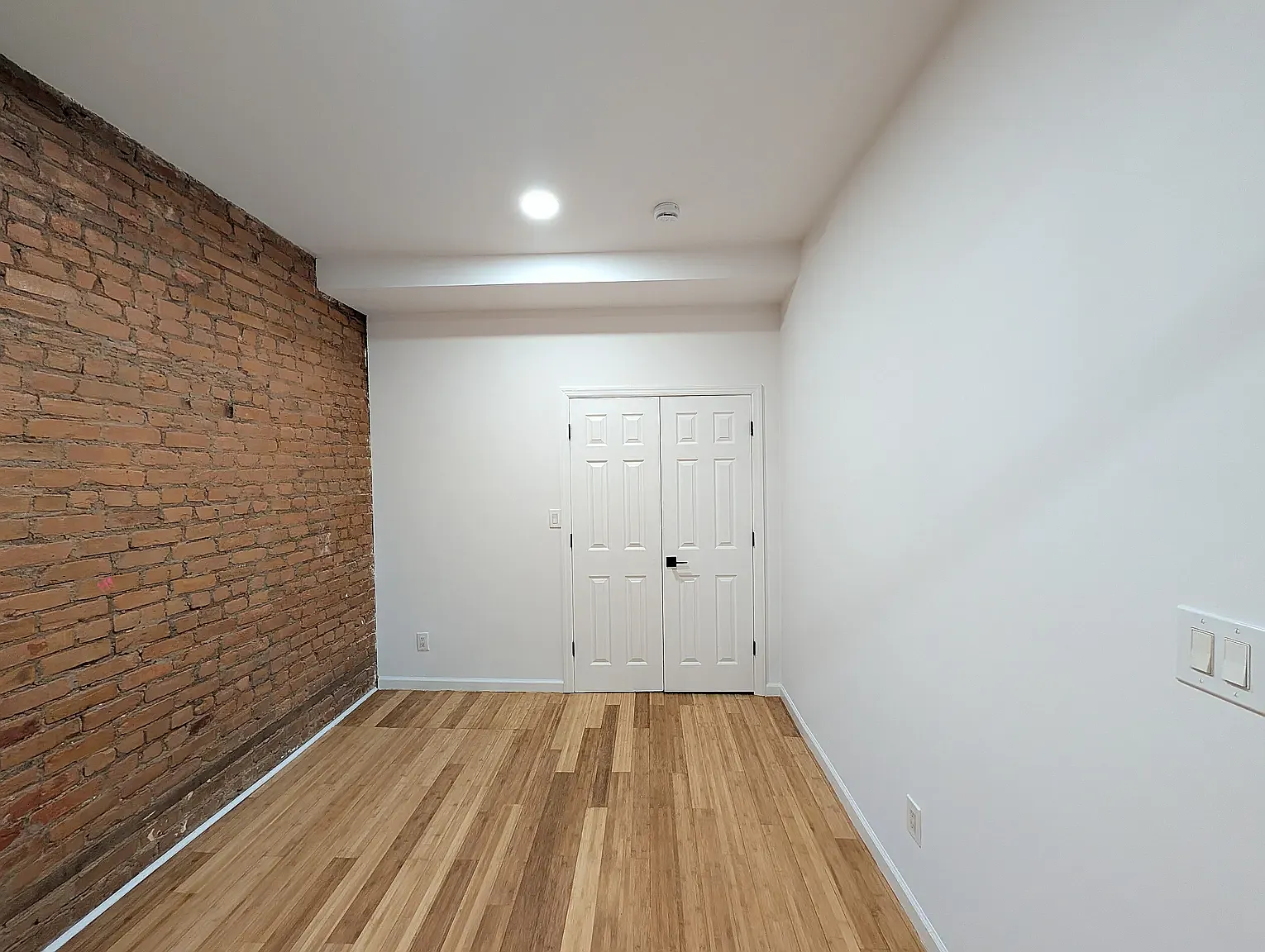 247 East Broadway — Photo 4