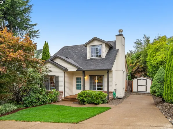 14271 SE Village Slope Ct, Clackamas, OR 97015