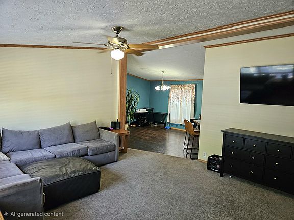 4th image of 9294 Whispering Pines Ave