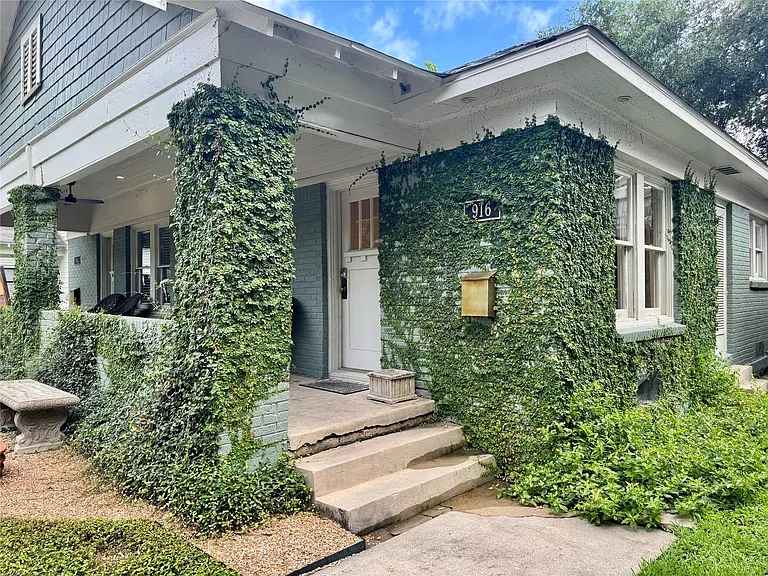 916 W Melwood St — Photo 1