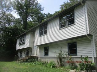 9 Coughlin Rd, East Hampton, CT 06424