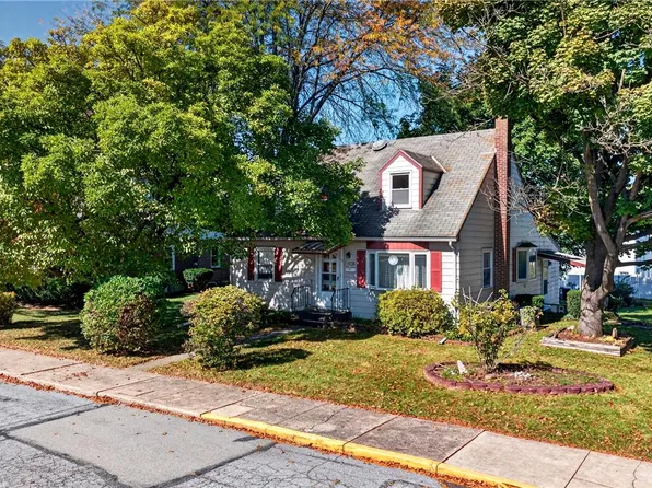 1205 W Broad St, Emmaus, PA 18049