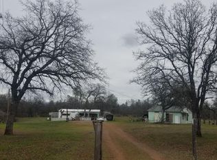 10483 Surrey Ln, Redding, CA 96003