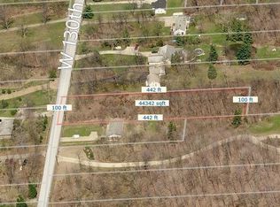 9845 W 130th St, North Royalton, OH 44133