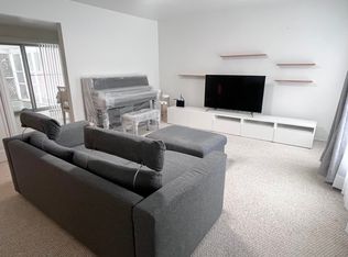 1 Bristol Ct, Ann Arbor, MI 48104