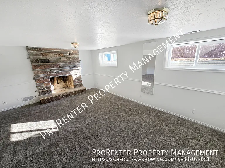 1347 W 1800 N — Photo 26