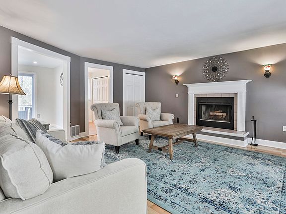 4th image of 197 Stable Road