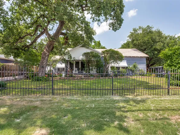 6925 Church St, Fort Worth, TX 76112
